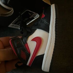 Jordan 1 Mid for Toddlers Size 4C Black and Red